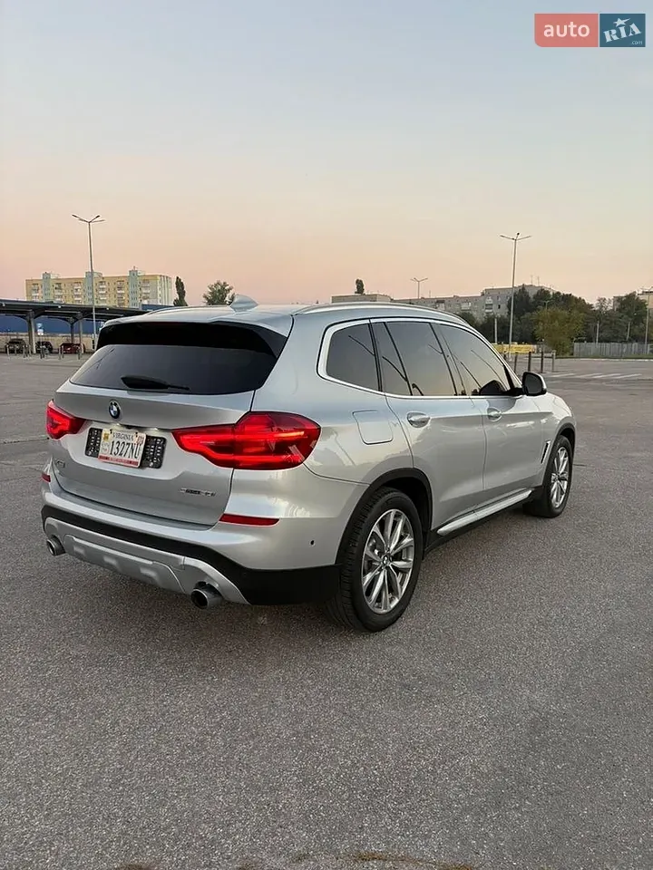 BMW X3 2019 photo 2