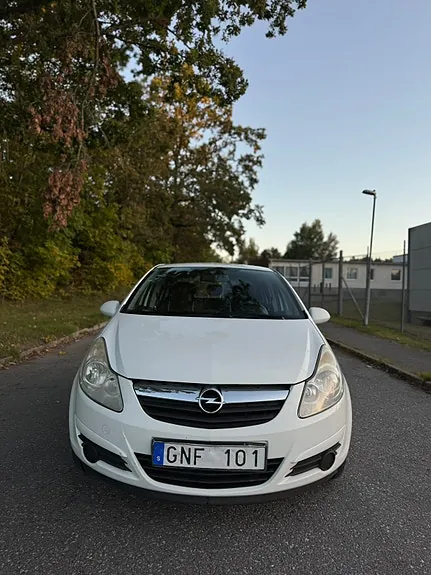 Opel Corsa 2010 photo 3