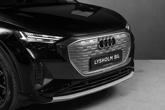 Audi Q4 E-Tron 2022 photo 4
