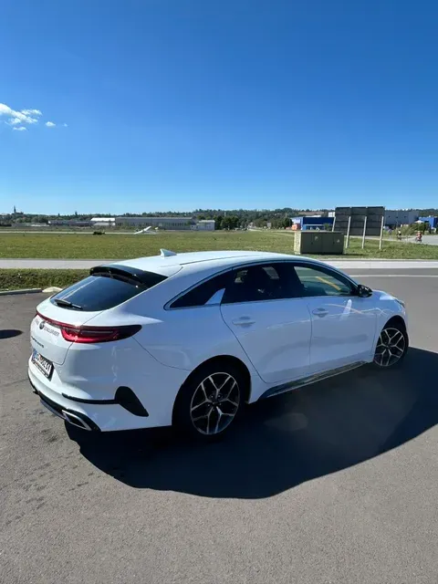 Kia Proceed 2019 photo 3