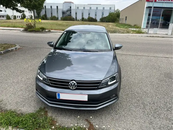 Volkswagen Jetta 2016 photo 2