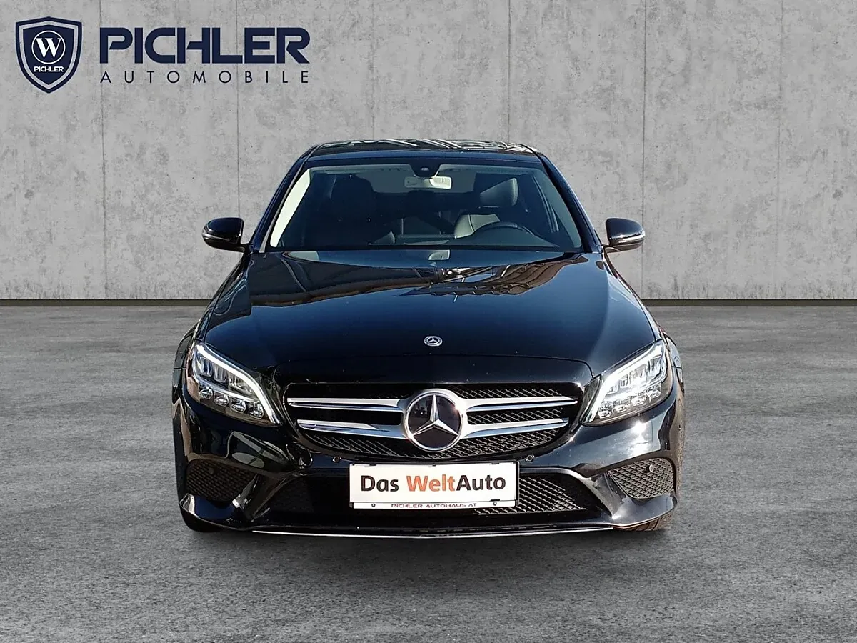 Mercedes-Benz C-Class 2019 photo 2