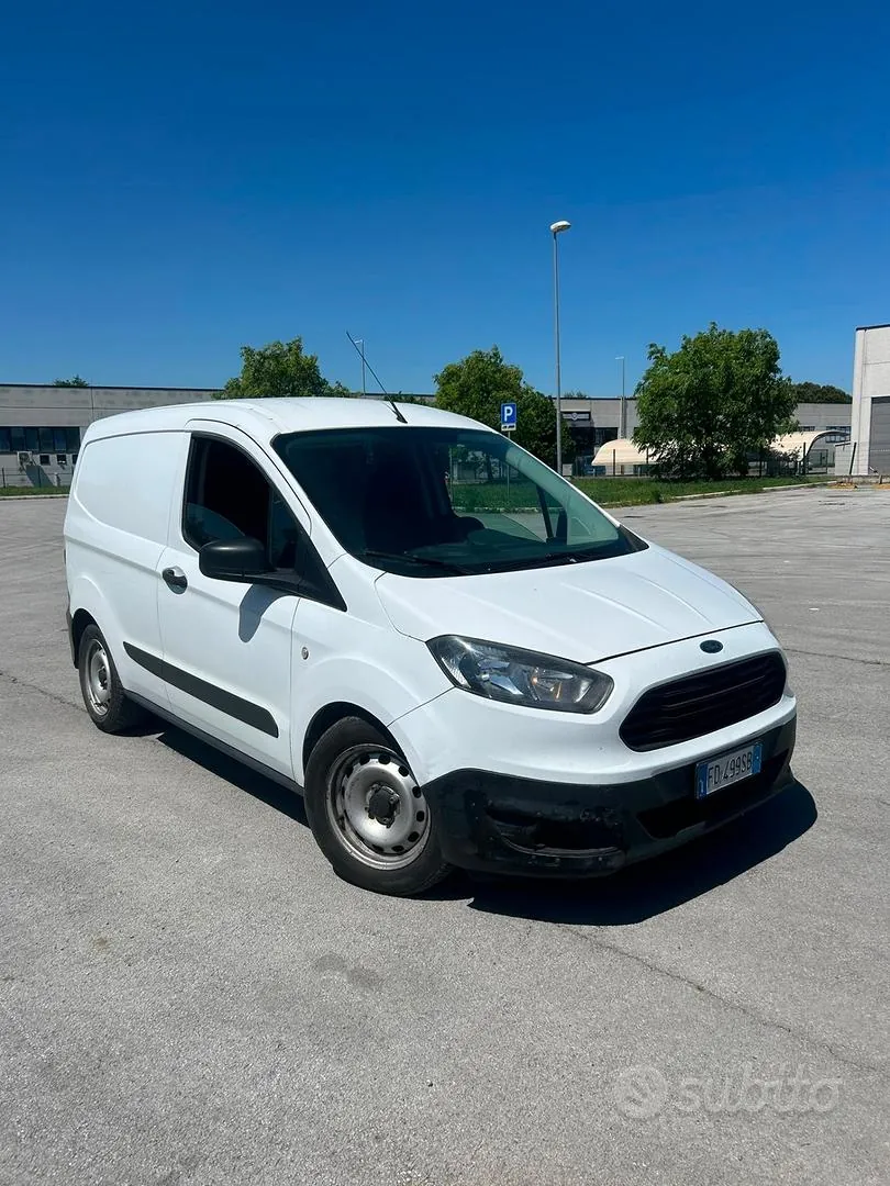 Ford Tourneo Courier 2016 photo 2