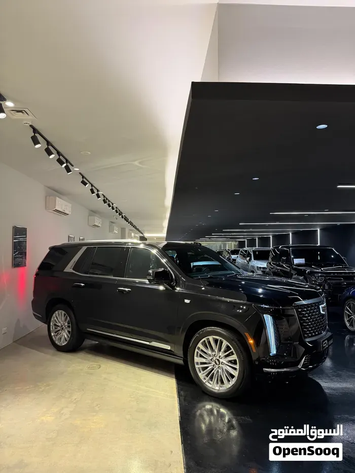 Cadillac Escalade 2025 photo 3