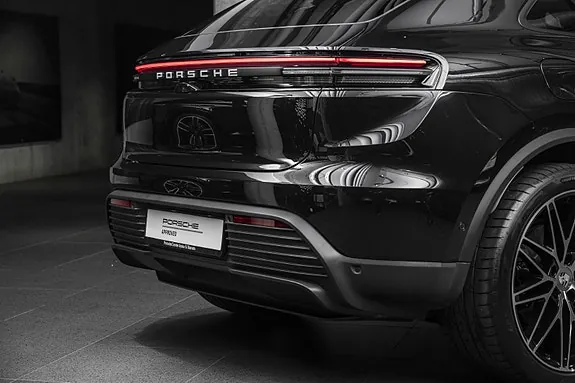 Porsche Macan 2025 photo 5