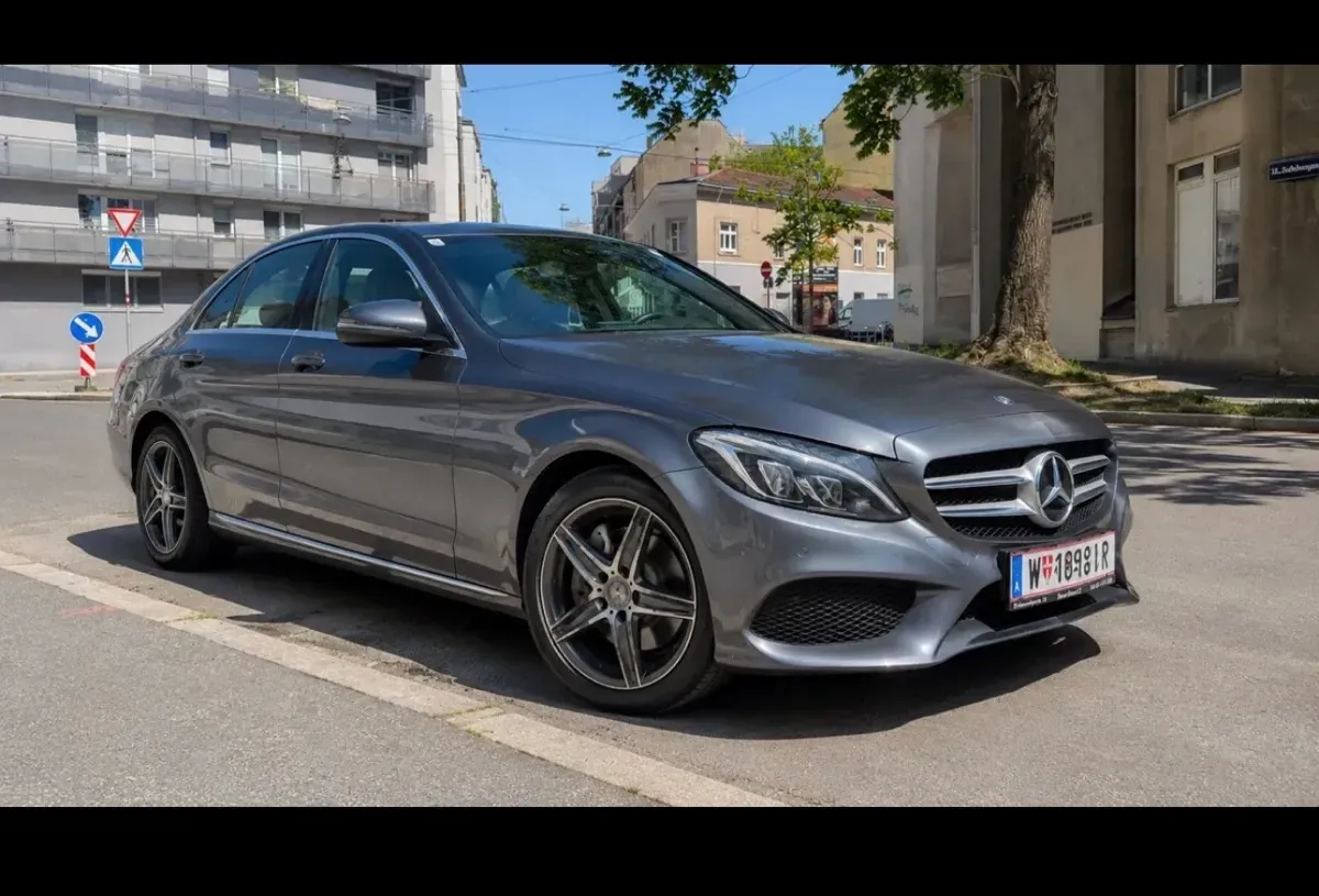 Mercedes-Benz C-Class 2016 photo 2