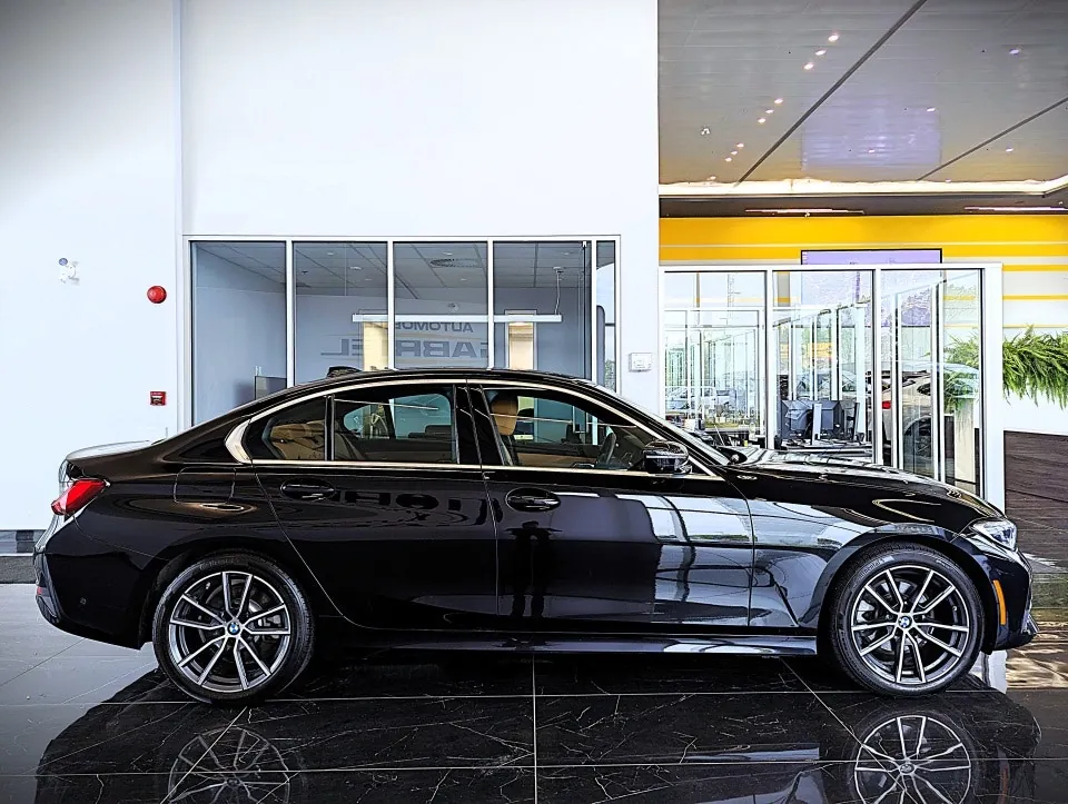 BMW 3Series 2020 photo 4