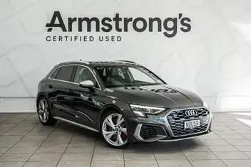 Audi S3 2021 photo 2
