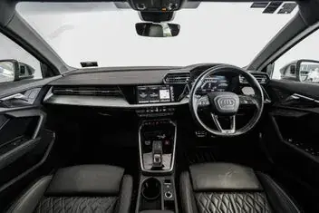 Audi S3 2021 photo 3