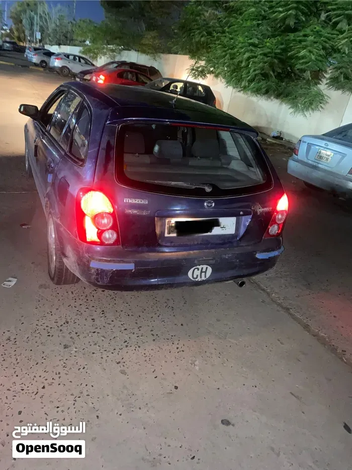 Mazda 323