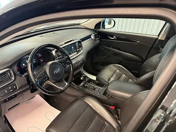 Kia Sorento 2017 photo 2