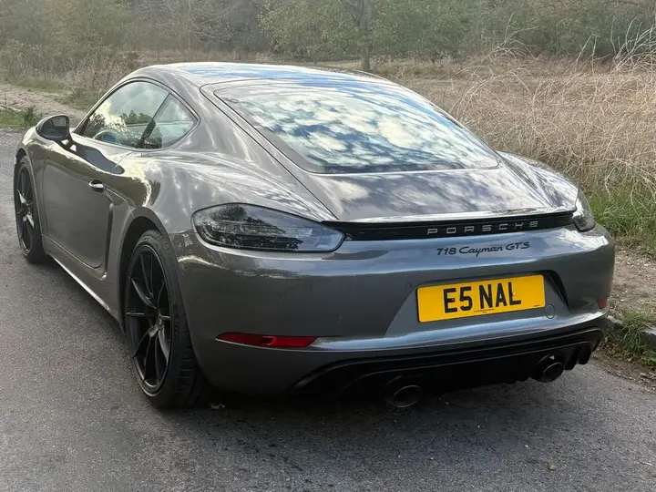 Porsche 718 Cayman 2021 photo 4