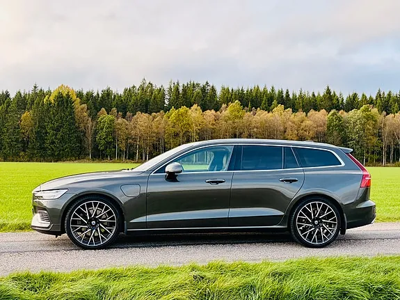 Volvo V60 2020 photo 5