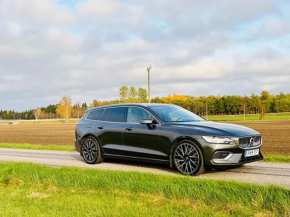 Volvo V60 2020 photo 2