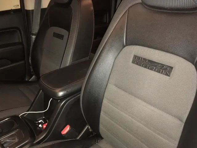 GMC Canyon 2015 photo 3