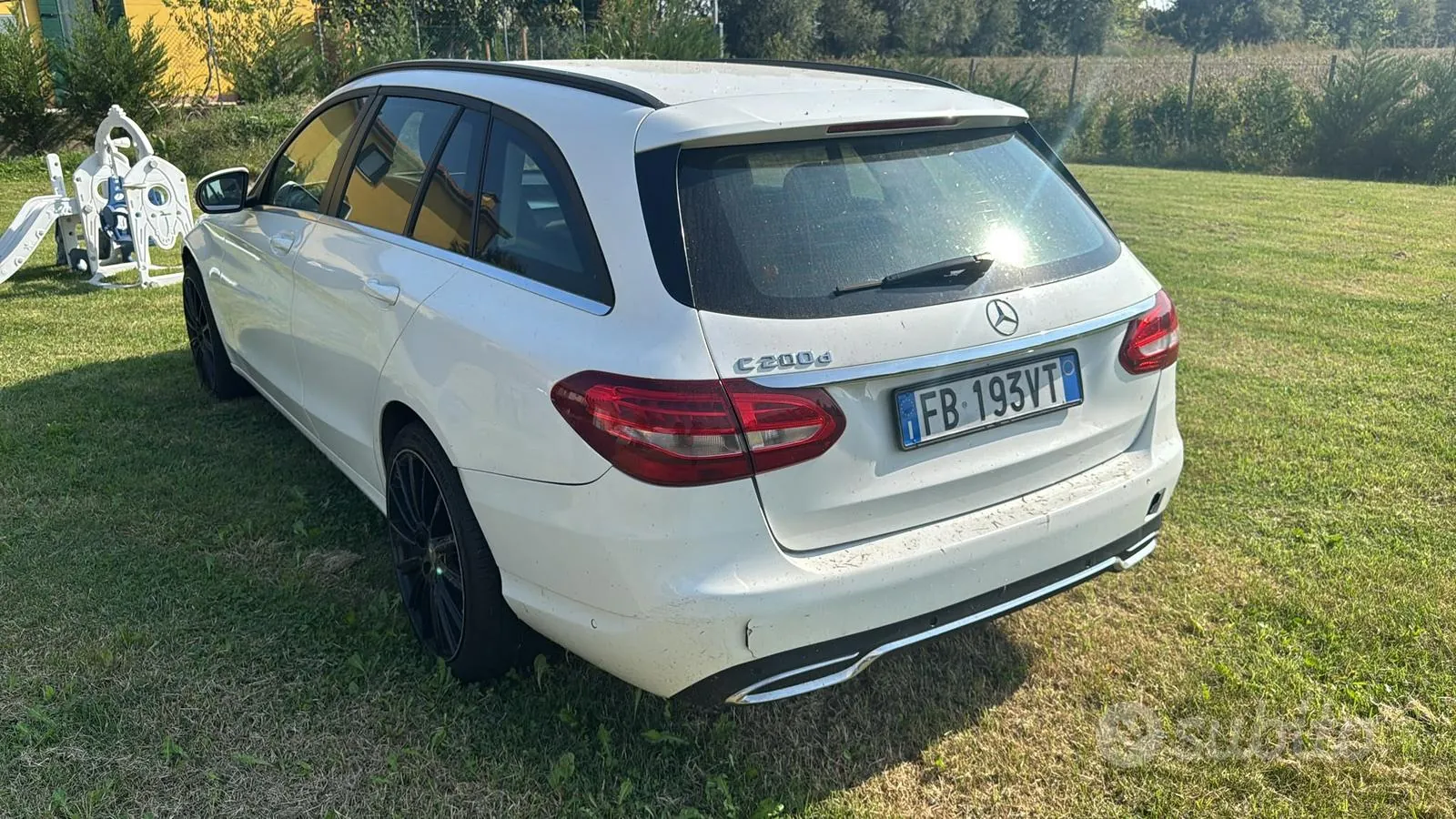 Mercedes-Benz C 2015 photo 3