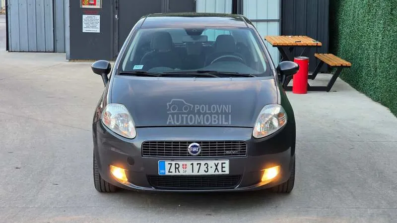 Fiat Grande Punto 2007 photo 4