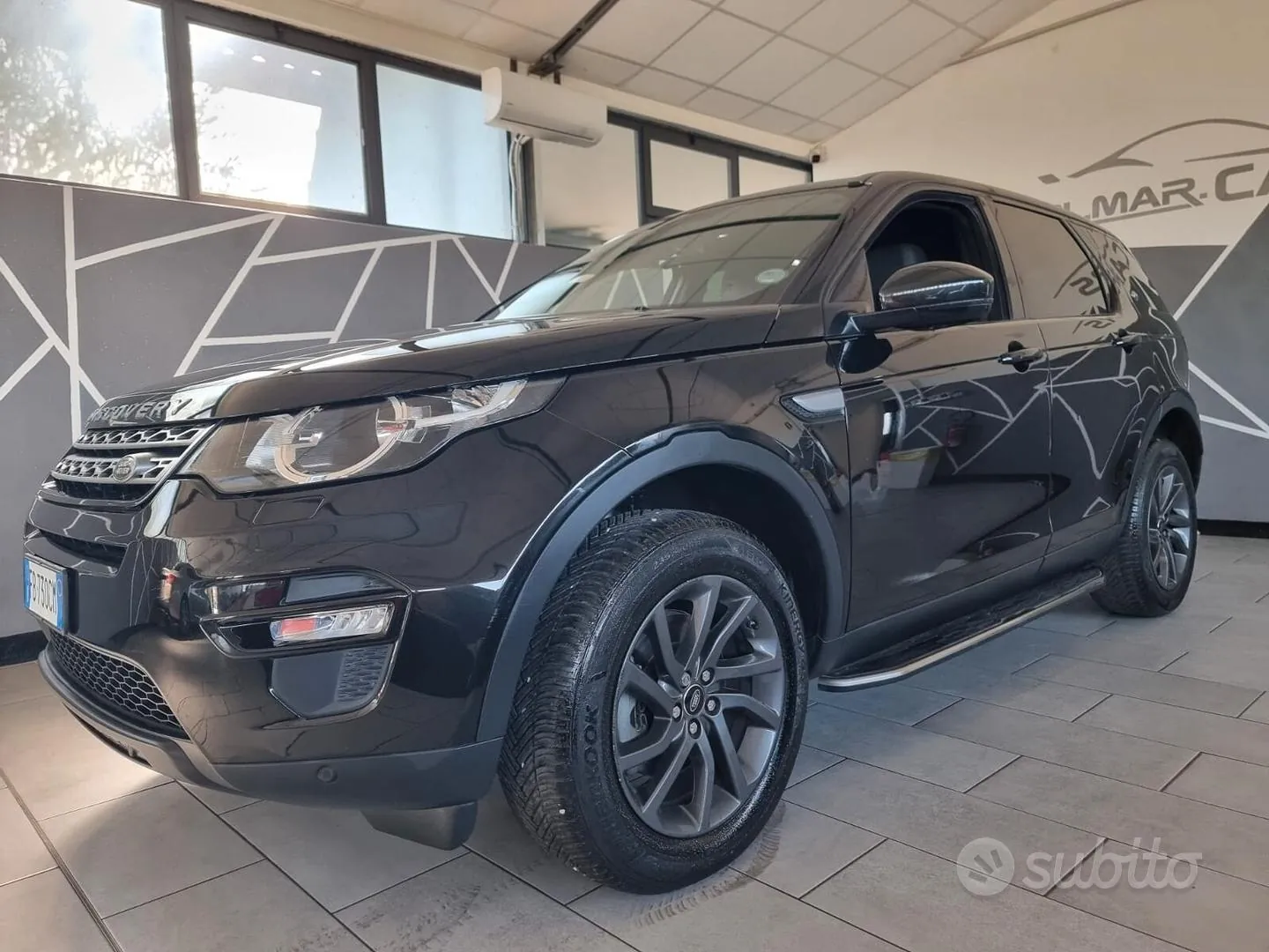 Land Rover Discovery Sport 2015 photo 4