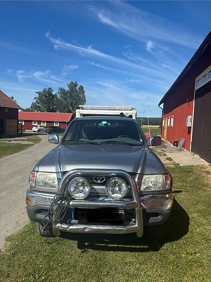 Toyota Hilux 2005 photo 3