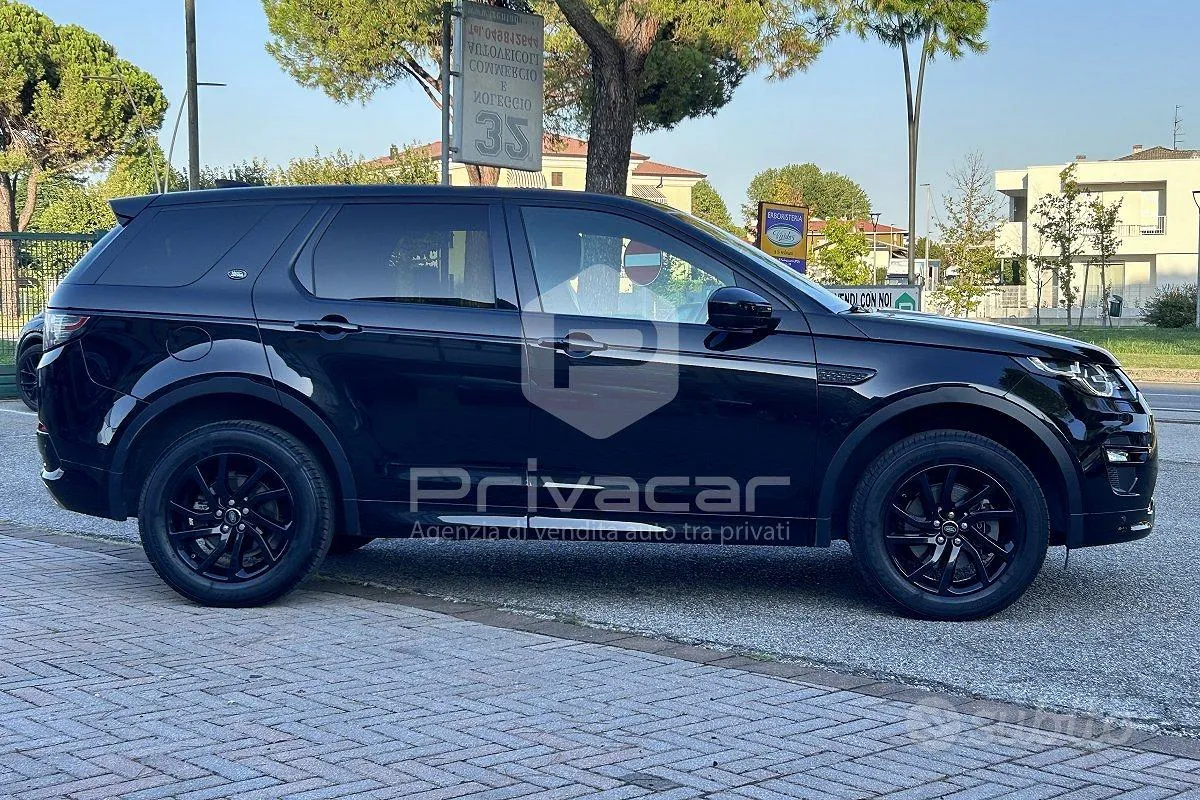 Land Rover Discovery Sport 2019 photo 4