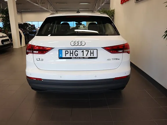 Audi Q3 2023 photo 4