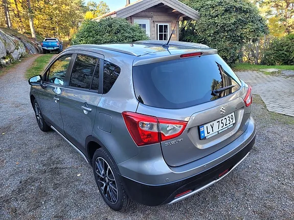 Suzuki Sx4 S-Cross 2013 photo 5