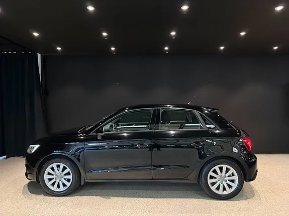 Audi A1 2016 photo 3