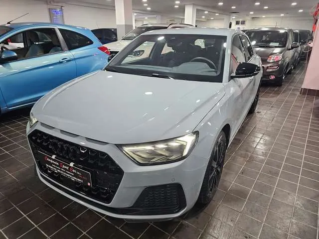 Audi A1 2024 photo 3