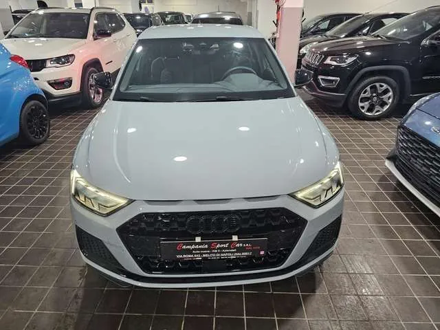 Audi A1 2024 photo 2