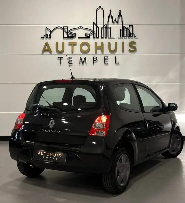 Renault Twingo 2010 photo 2