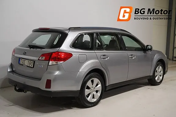 Subaru Outback 2010 photo 3