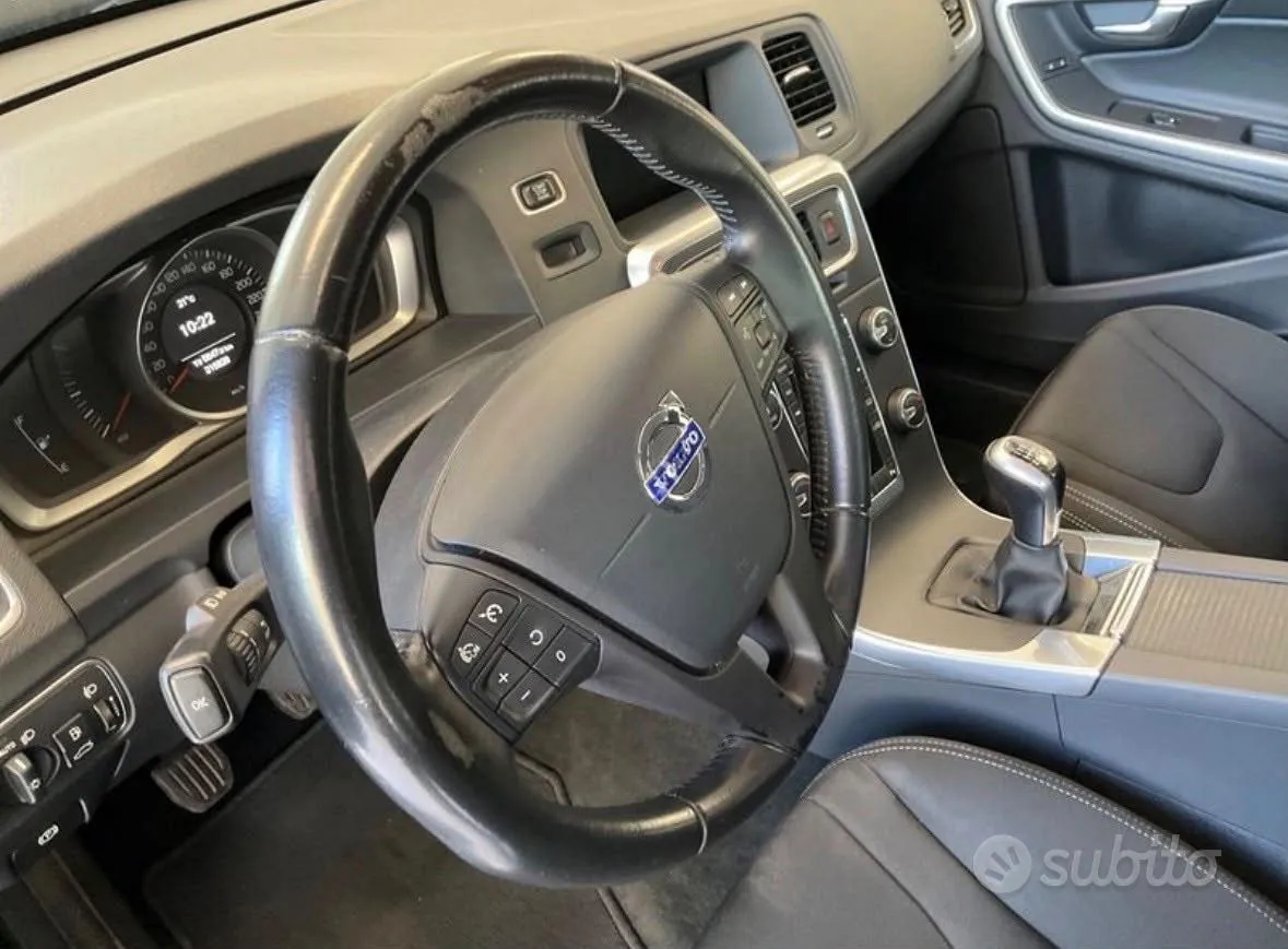 Volvo V60 2016 photo 5