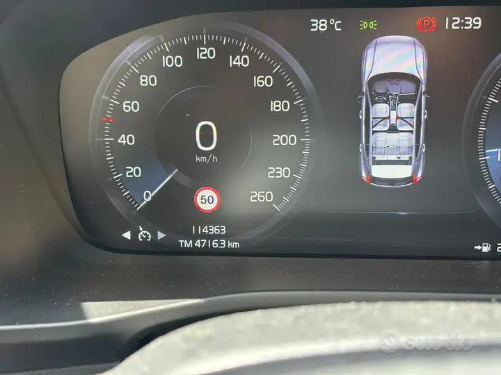 Volvo Xc40 2022 photo 3