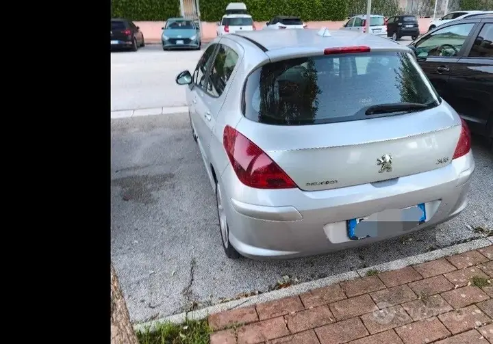 Peugeot 308 2007 photo 2