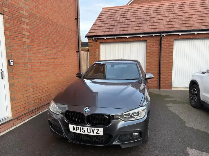 BMW 3 Series 2015 photo 2
