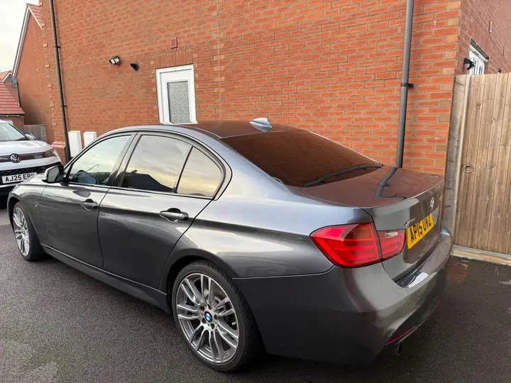BMW 3 Series 2015 photo 4