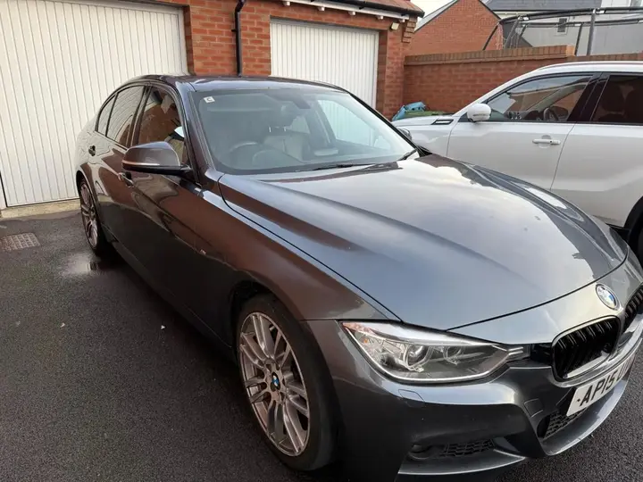 BMW 3 Series 2015 photo 3