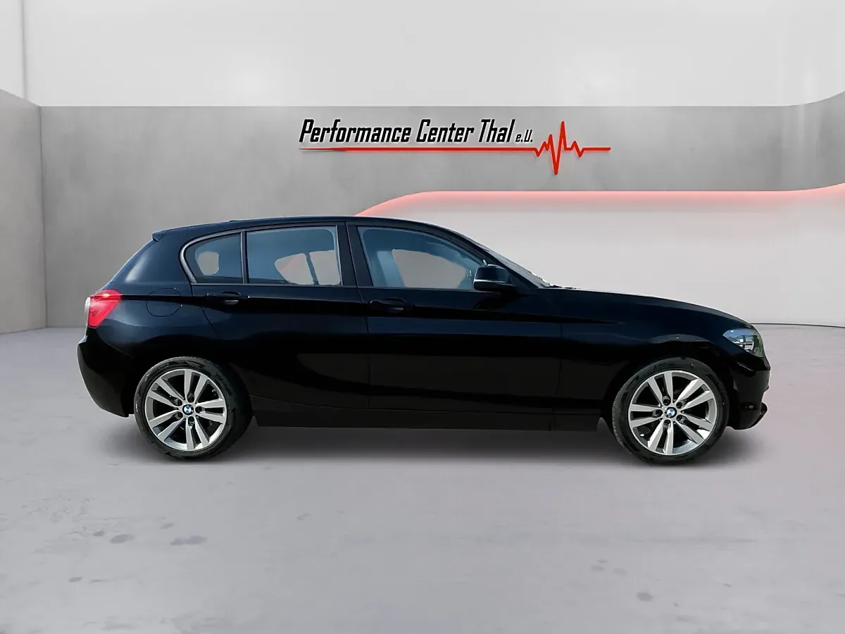 BMW 1 Series 2018 photo 2