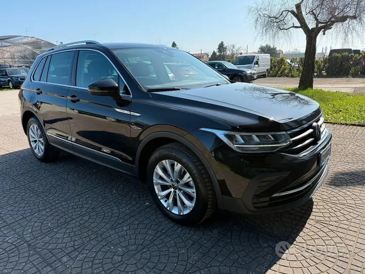 Volkswagen Tiguan 2023 photo 3