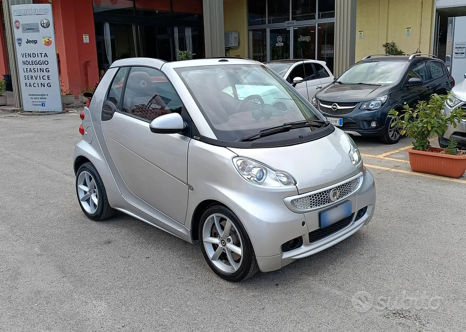 Smart Fortwo 2011 photo 2