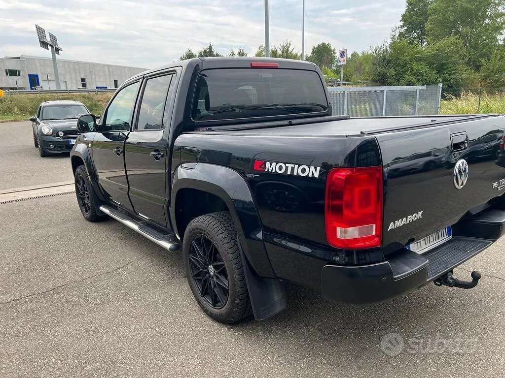 Volkswagen Amarok 2016 photo 2
