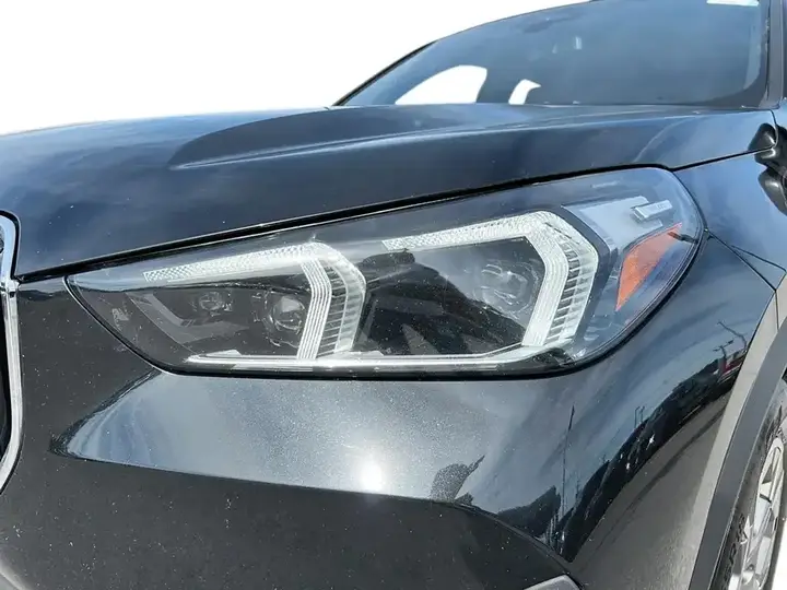 BMW X1 2023 photo 3