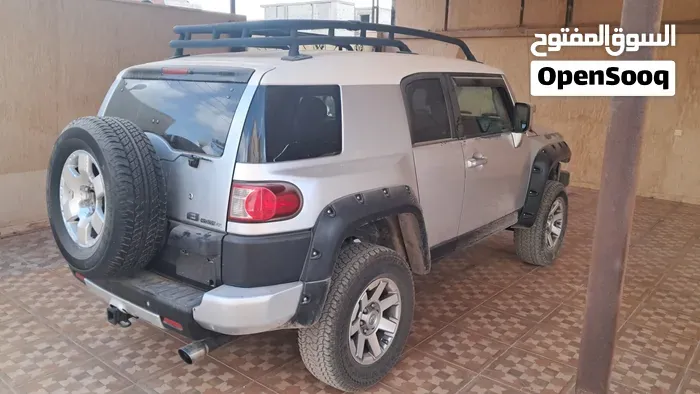 Toyota Fj 2008 photo 3
