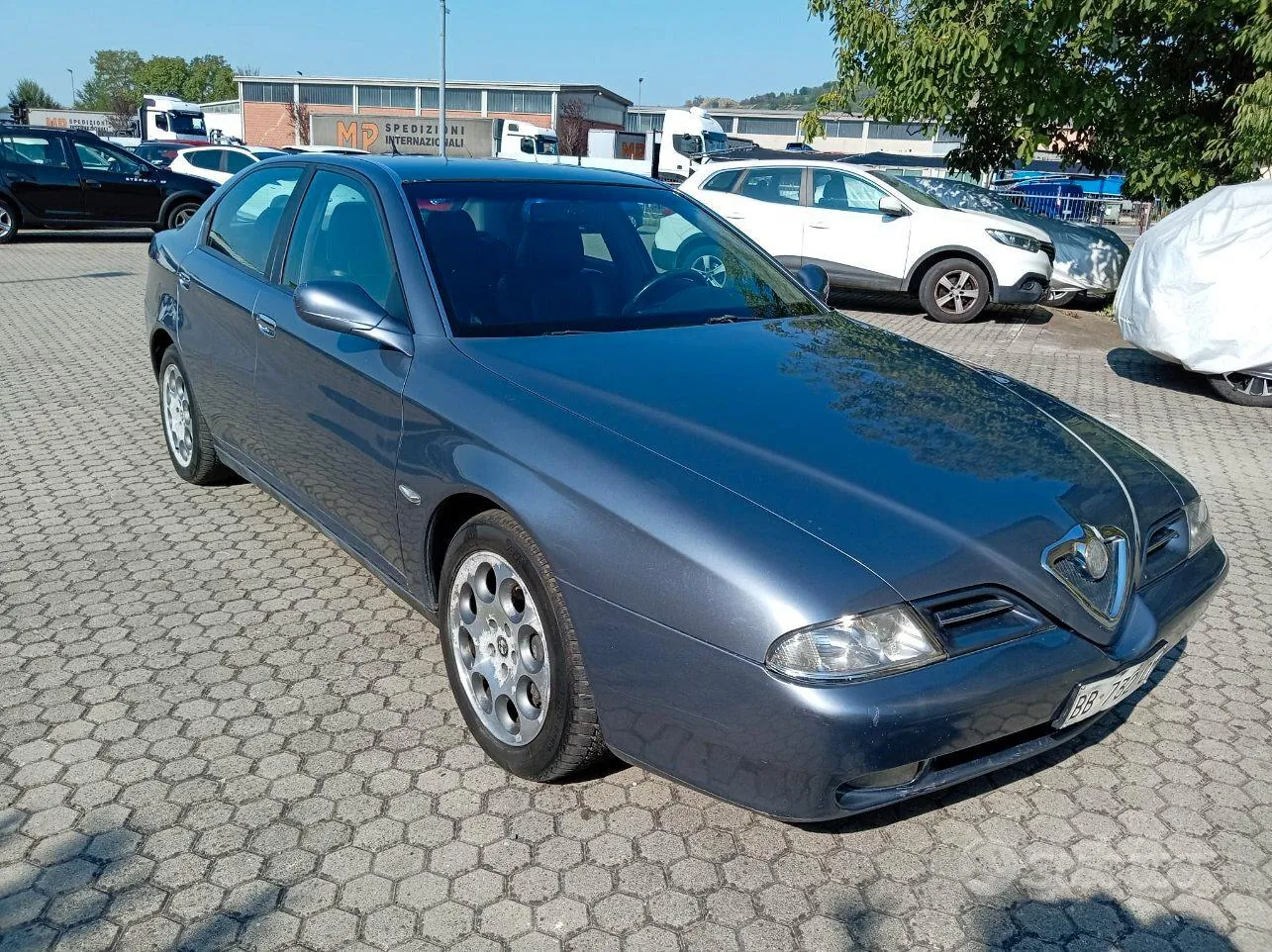Alfa Romeo 166 1998 photo 2