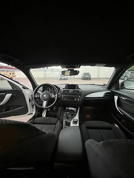 BMW 116I 2015 photo 4