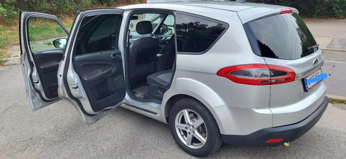 Ford S-Max 2014 photo 3