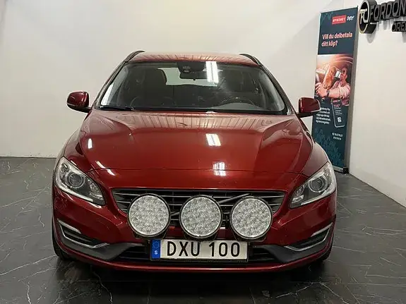 Volvo V60 2015 photo 2