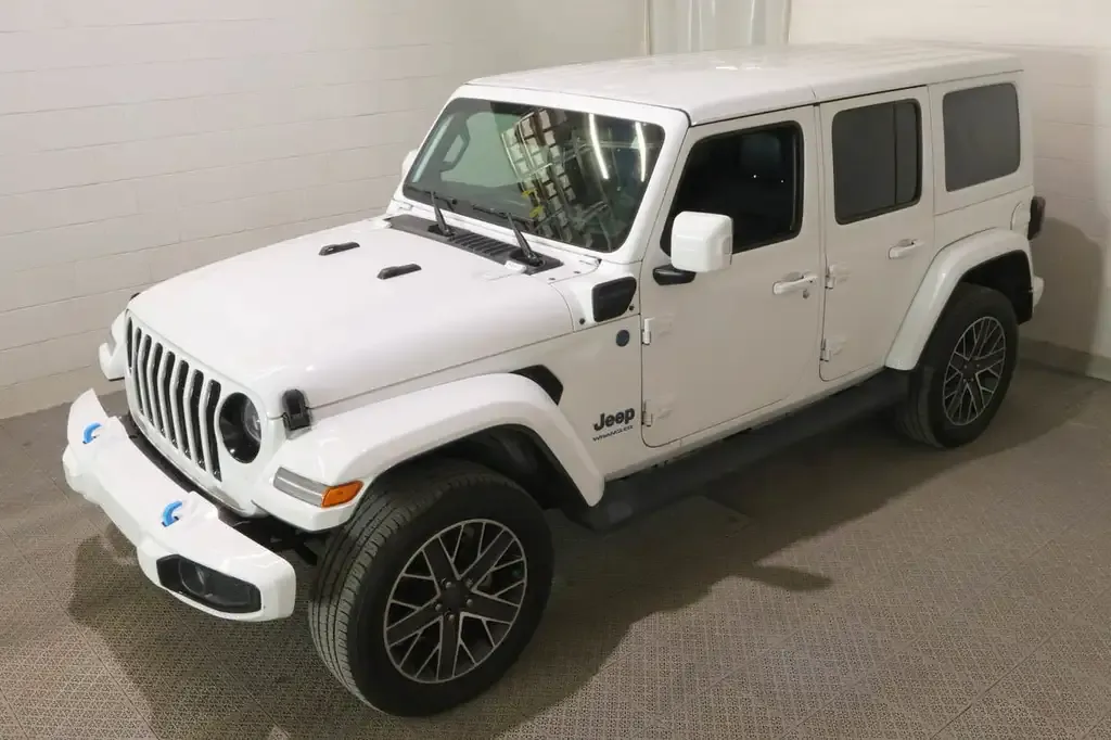 Jeep Wrangler 2023 photo 3