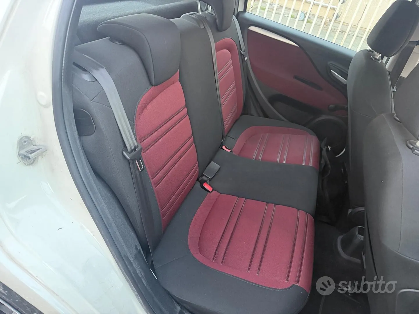 Fiat Punto Evo 2012 photo 5