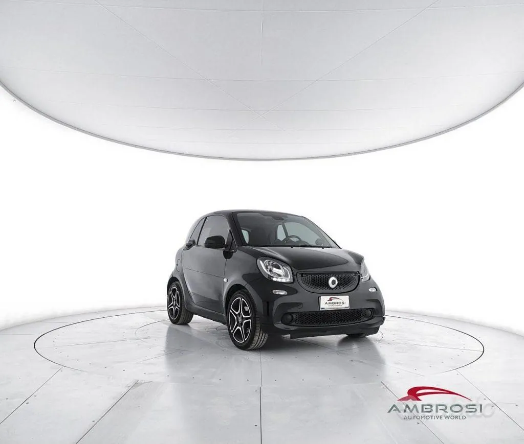 Smart Fortwo 2017 photo 2